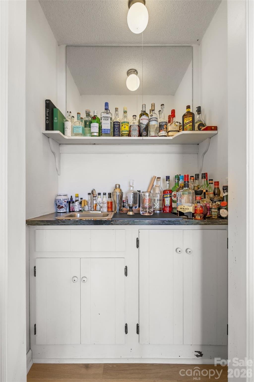 9055 Windjammer Drive