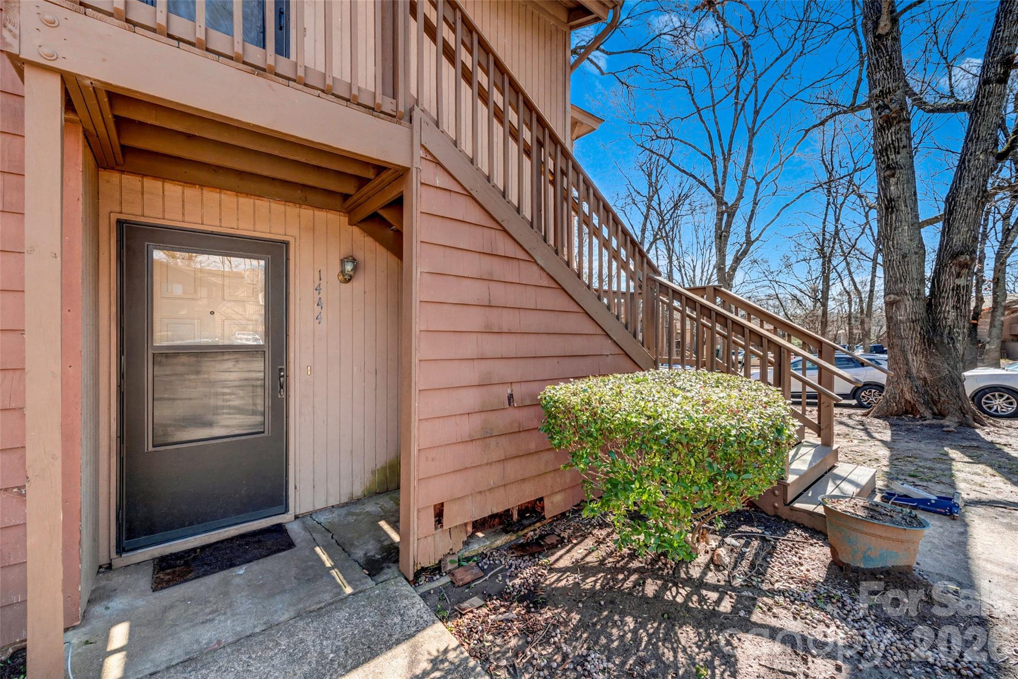 1444 Riverwood Court