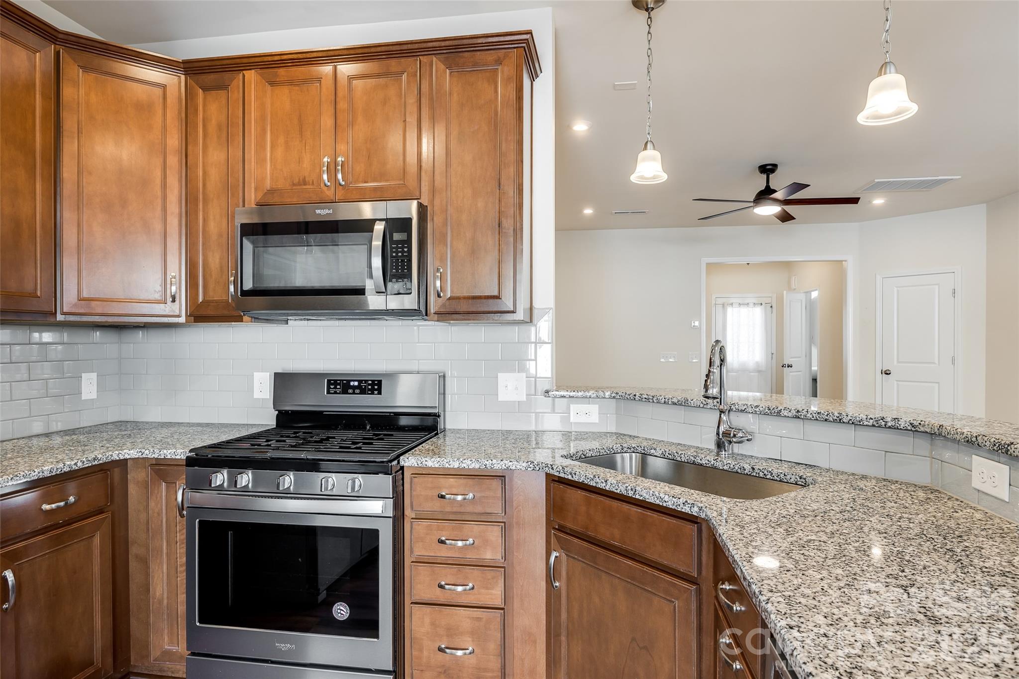 524 Hunters Dance Road