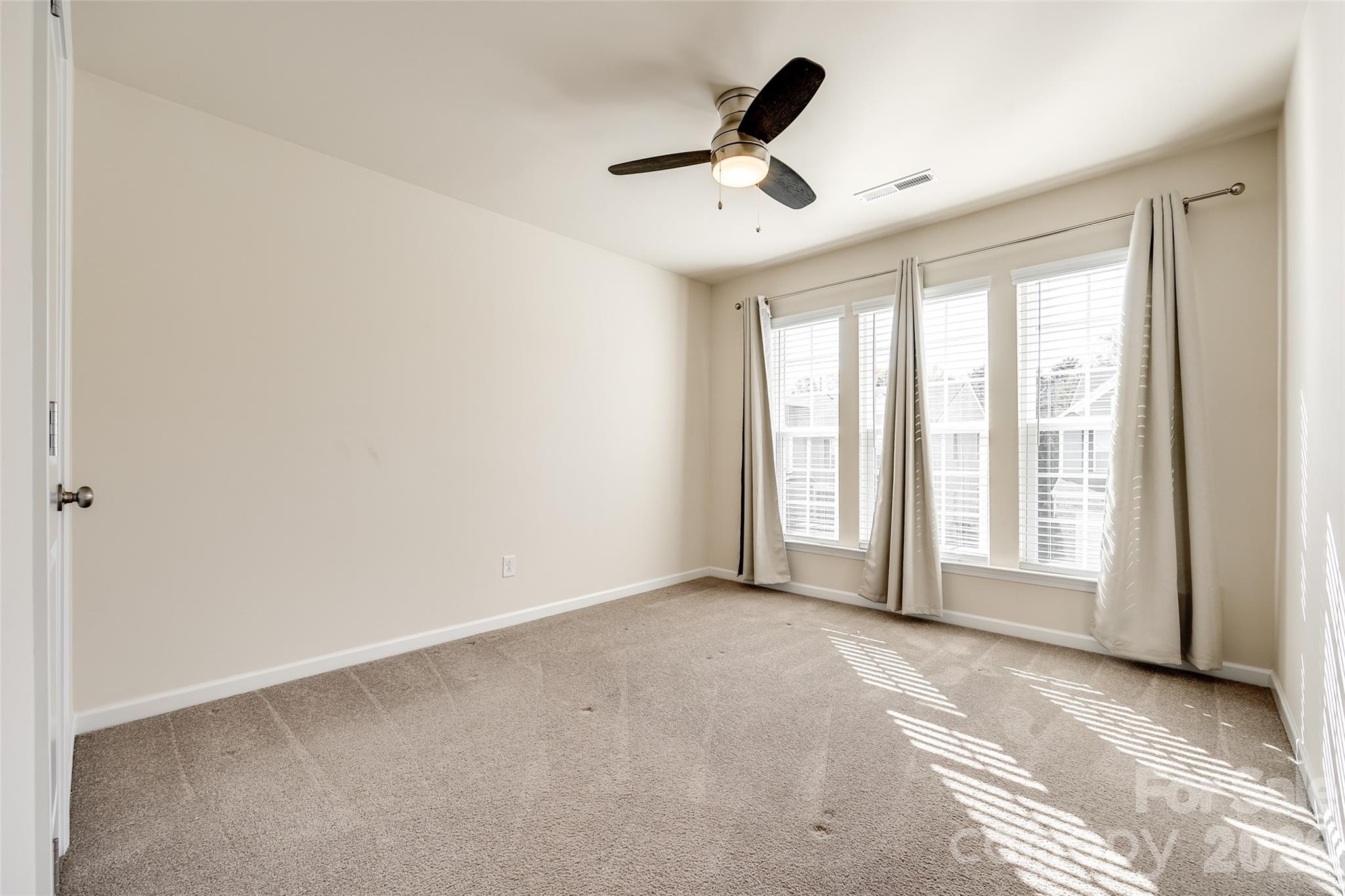 524 Hunters Dance Road