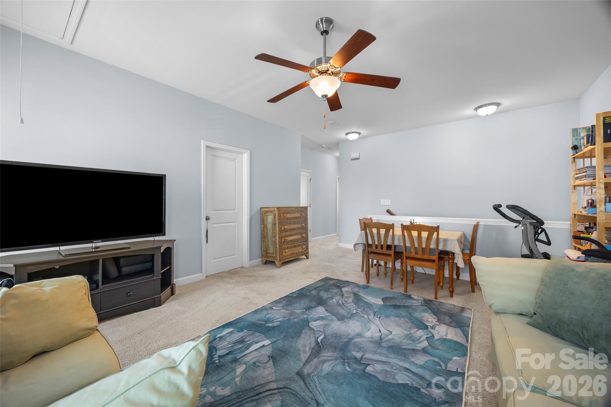 5212 Meadowcroft Way