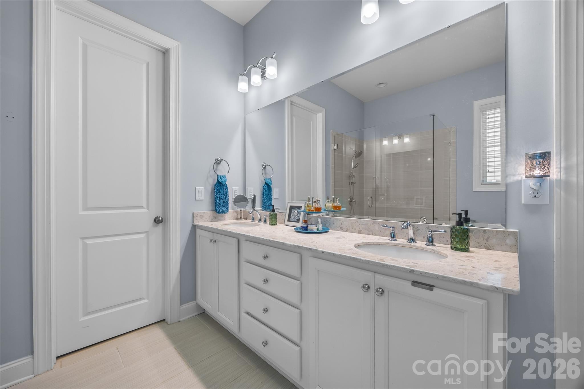 5212 Meadowcroft Way