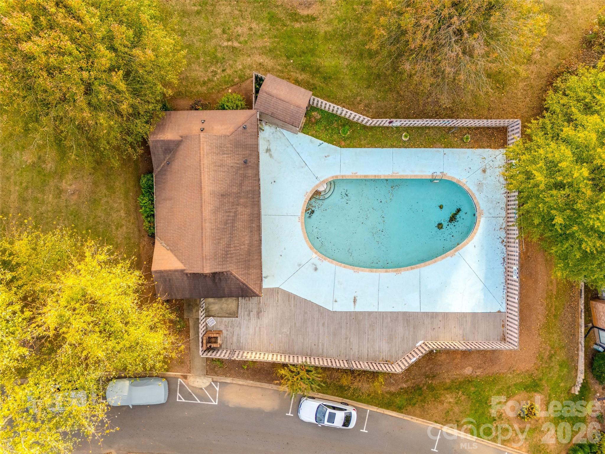 4158 Charlotte Highway Unit: F