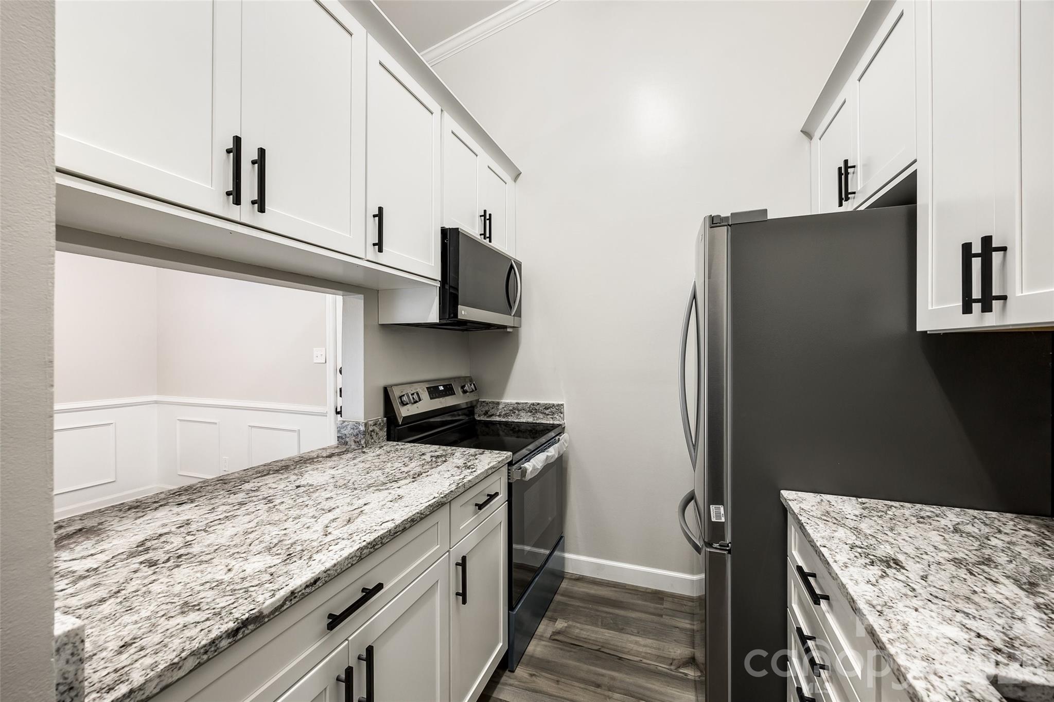 4158 Charlotte Highway Unit: F