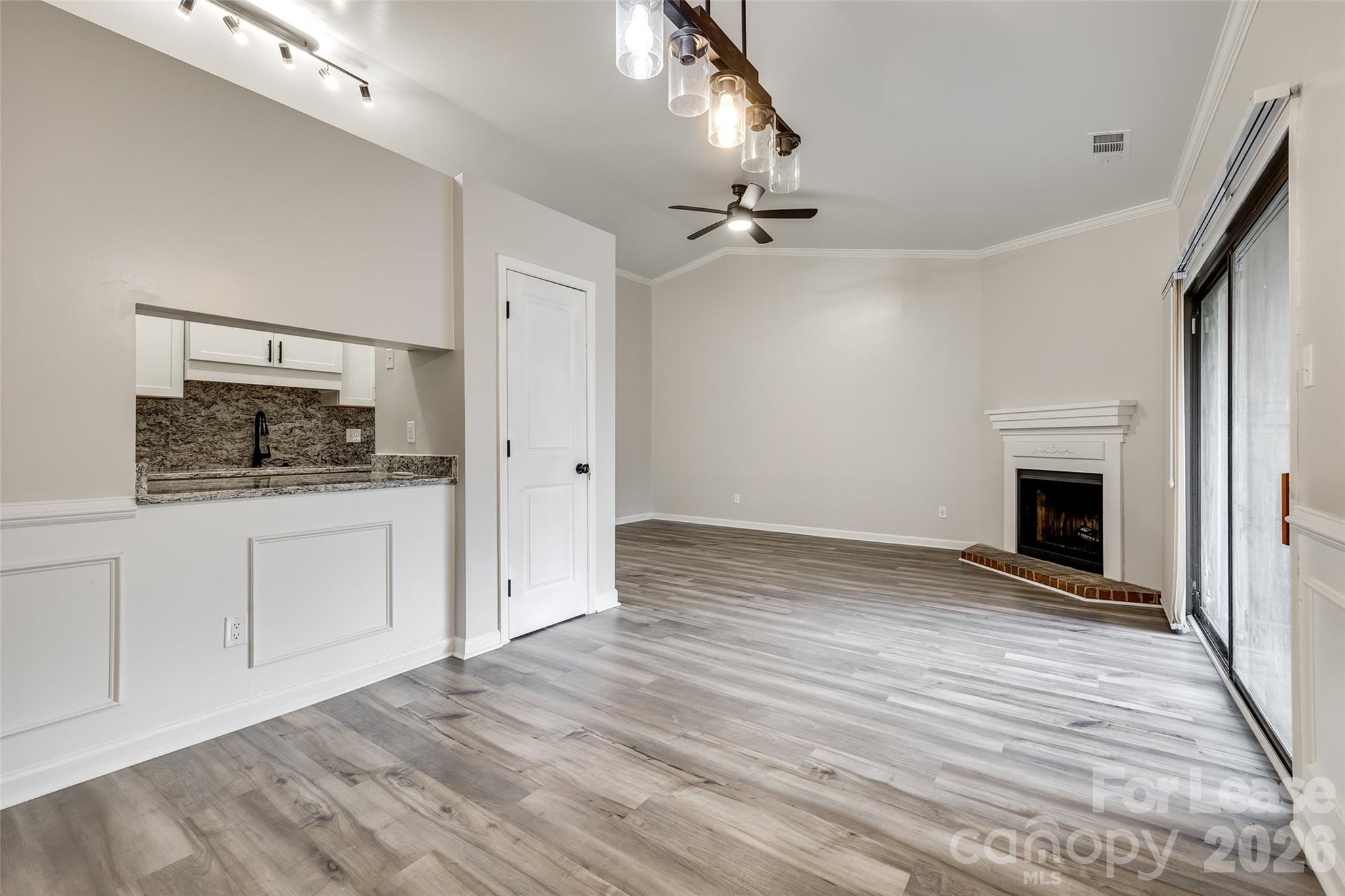 4158 Charlotte Highway Unit: F