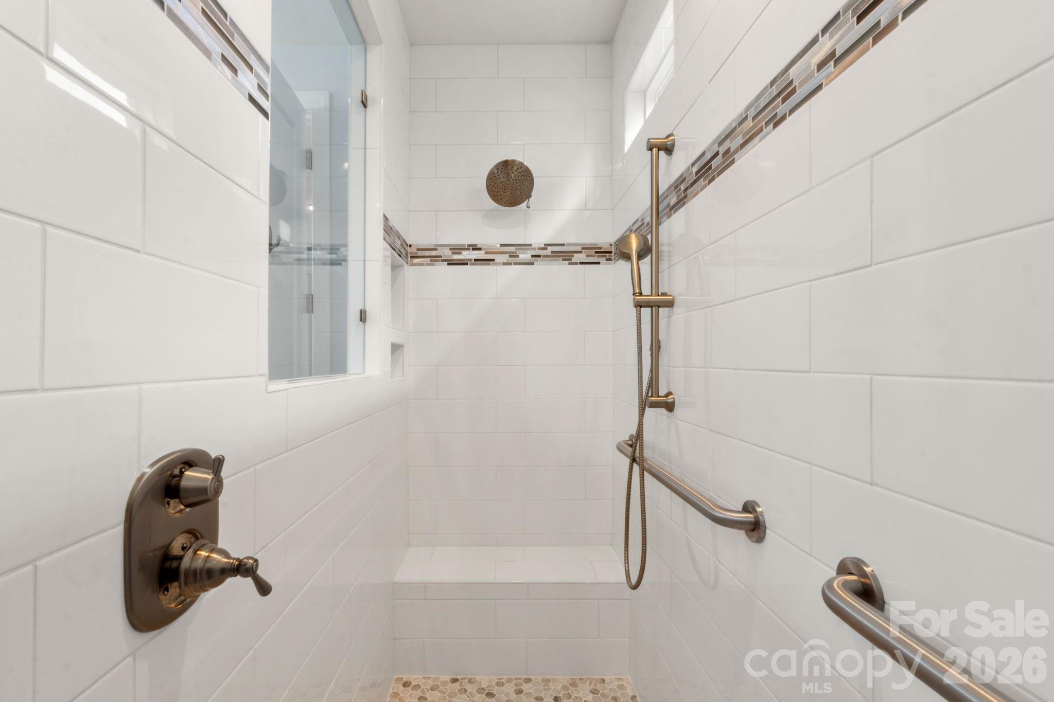 1813 Top Flight Drive