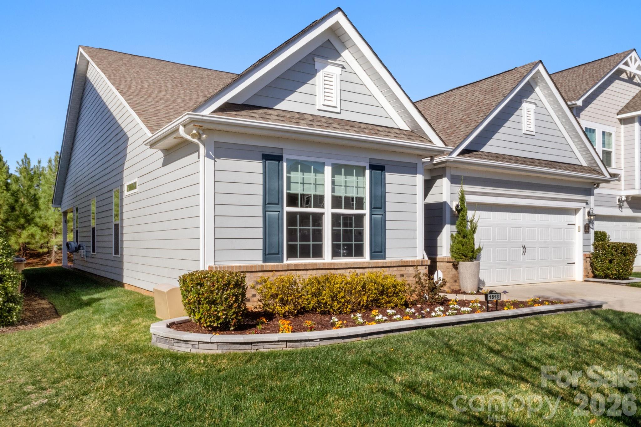 1813 Top Flight Drive