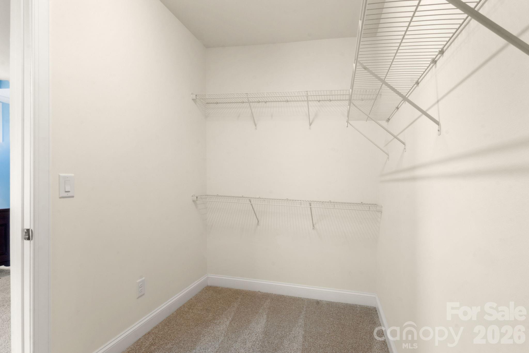 1813 Top Flight Drive