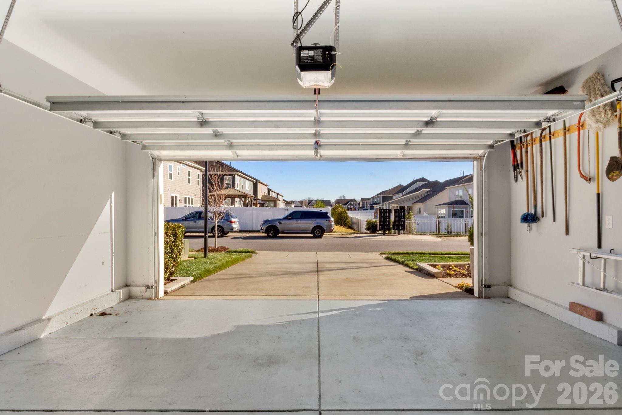 1813 Top Flight Drive