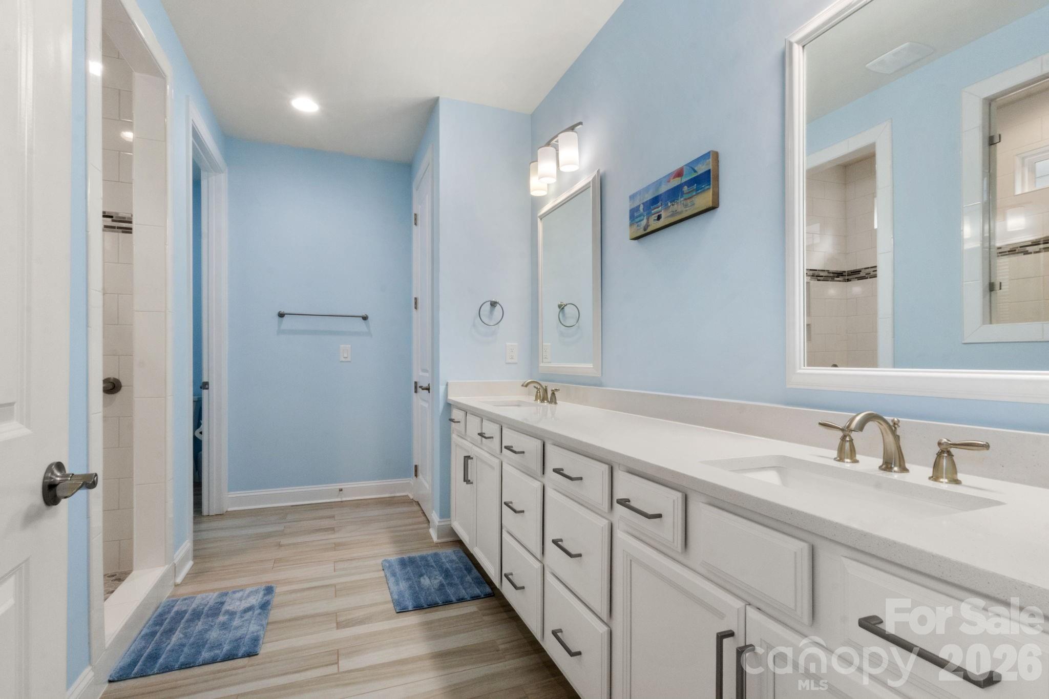 1813 Top Flight Drive