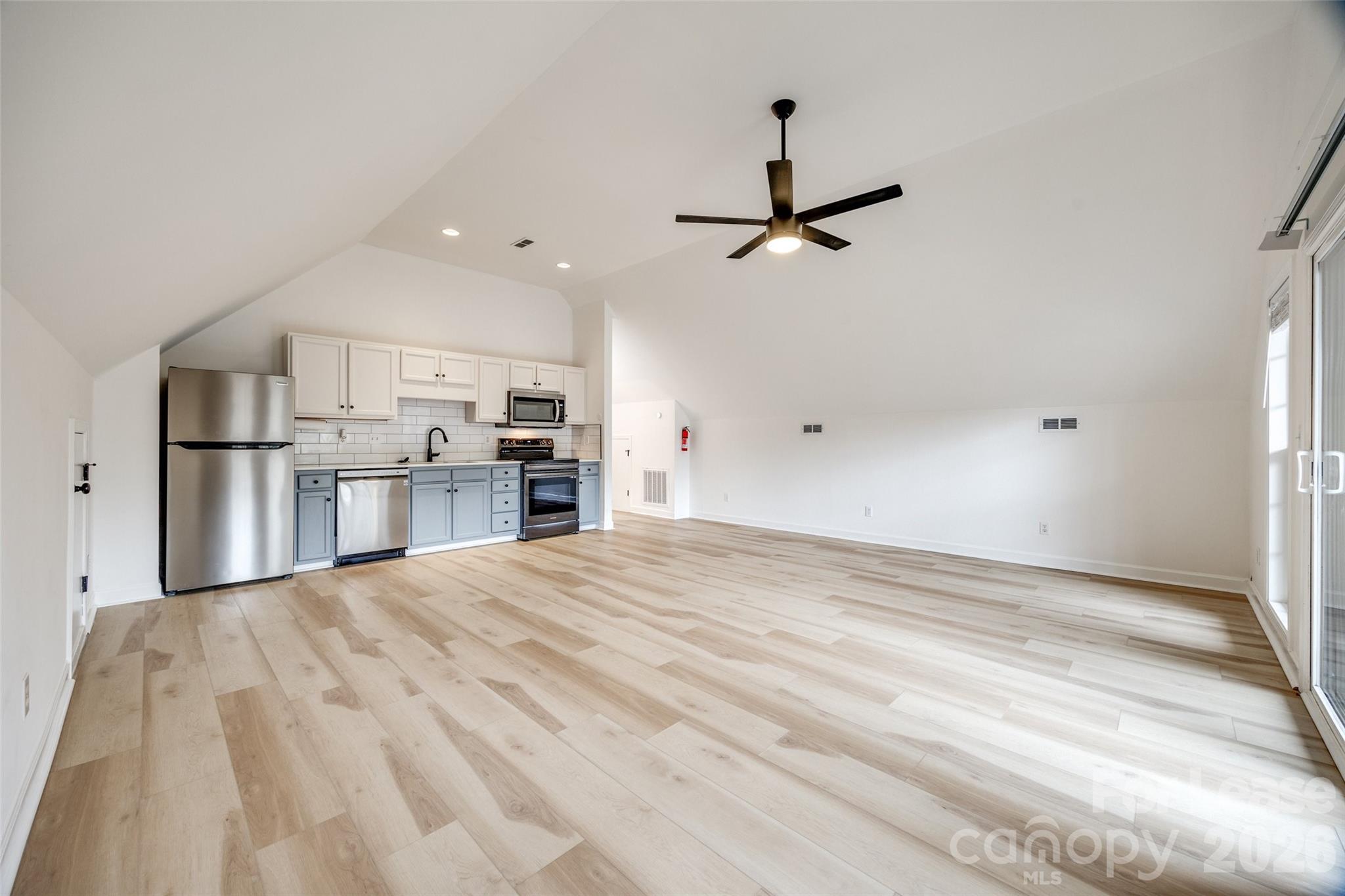 5988 Quarter Mile Road