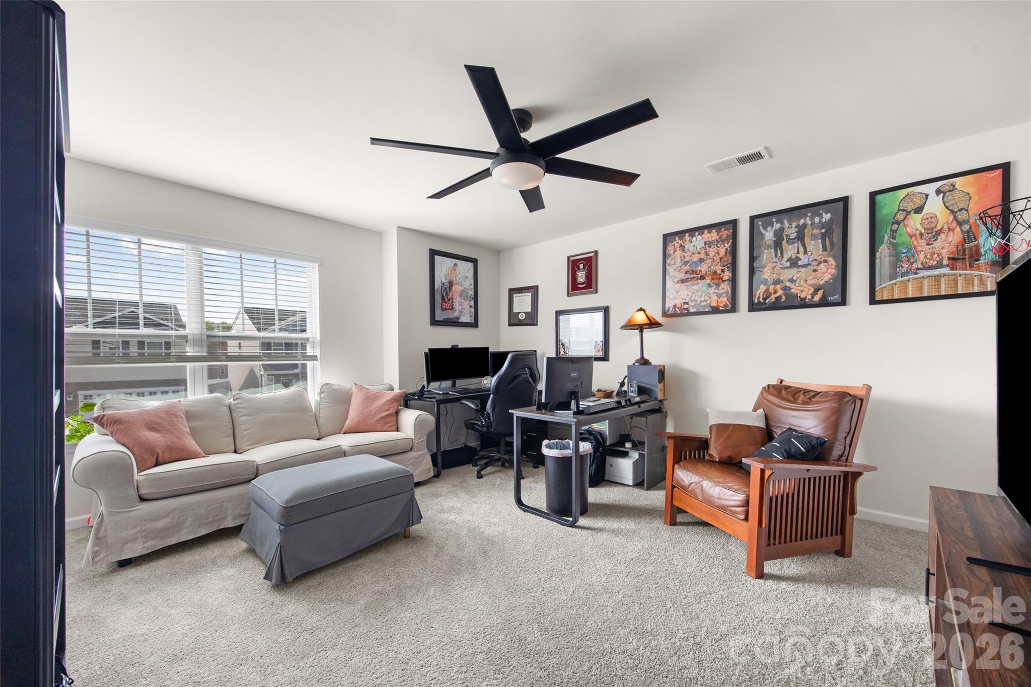 373 Court House Avenue