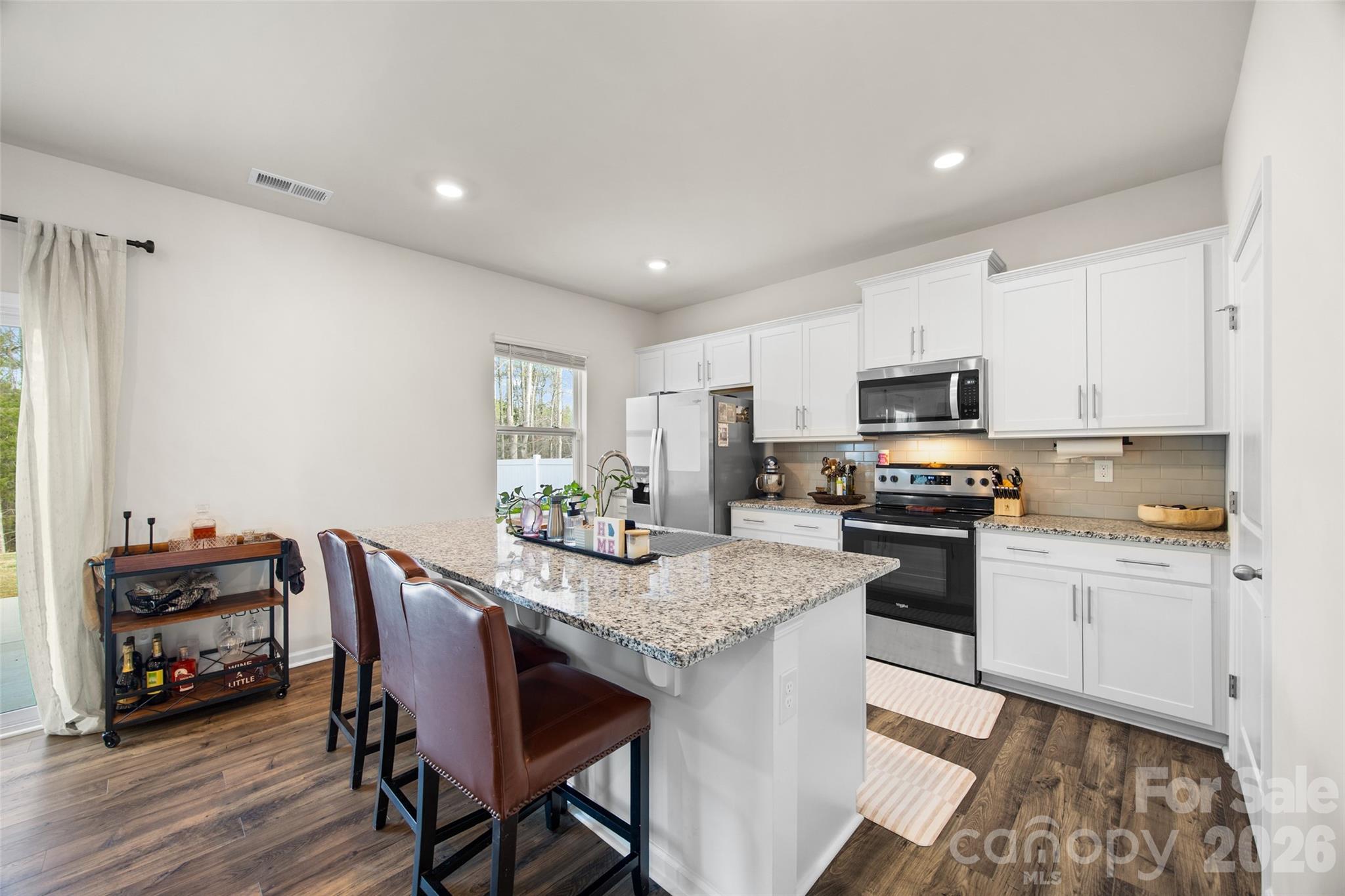 373 Court House Avenue