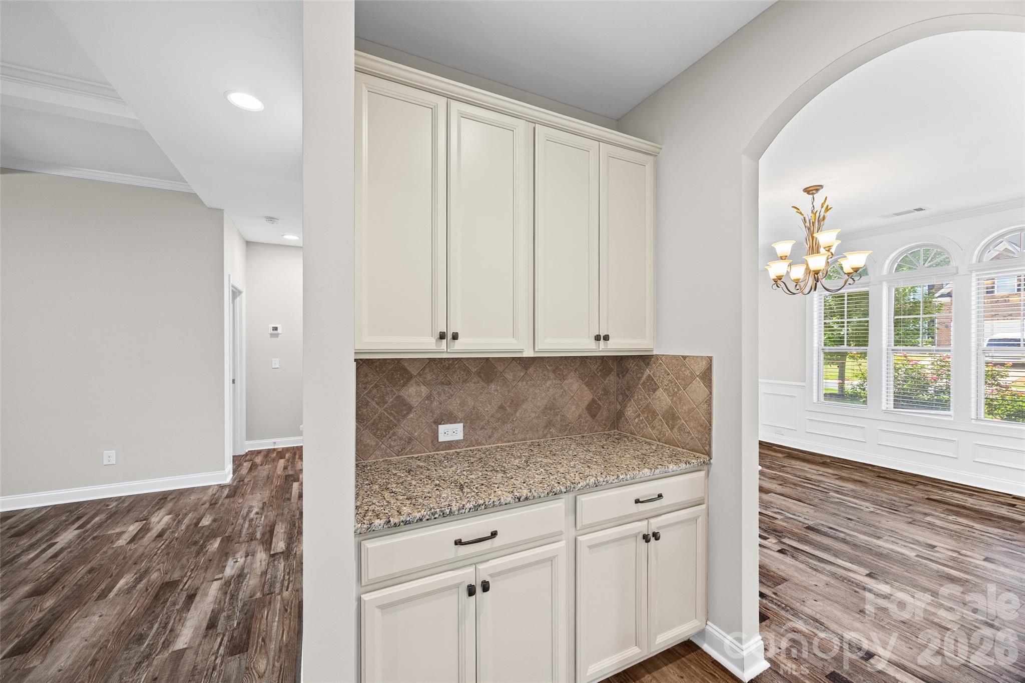 324 Kerrydale Court Unit: 106