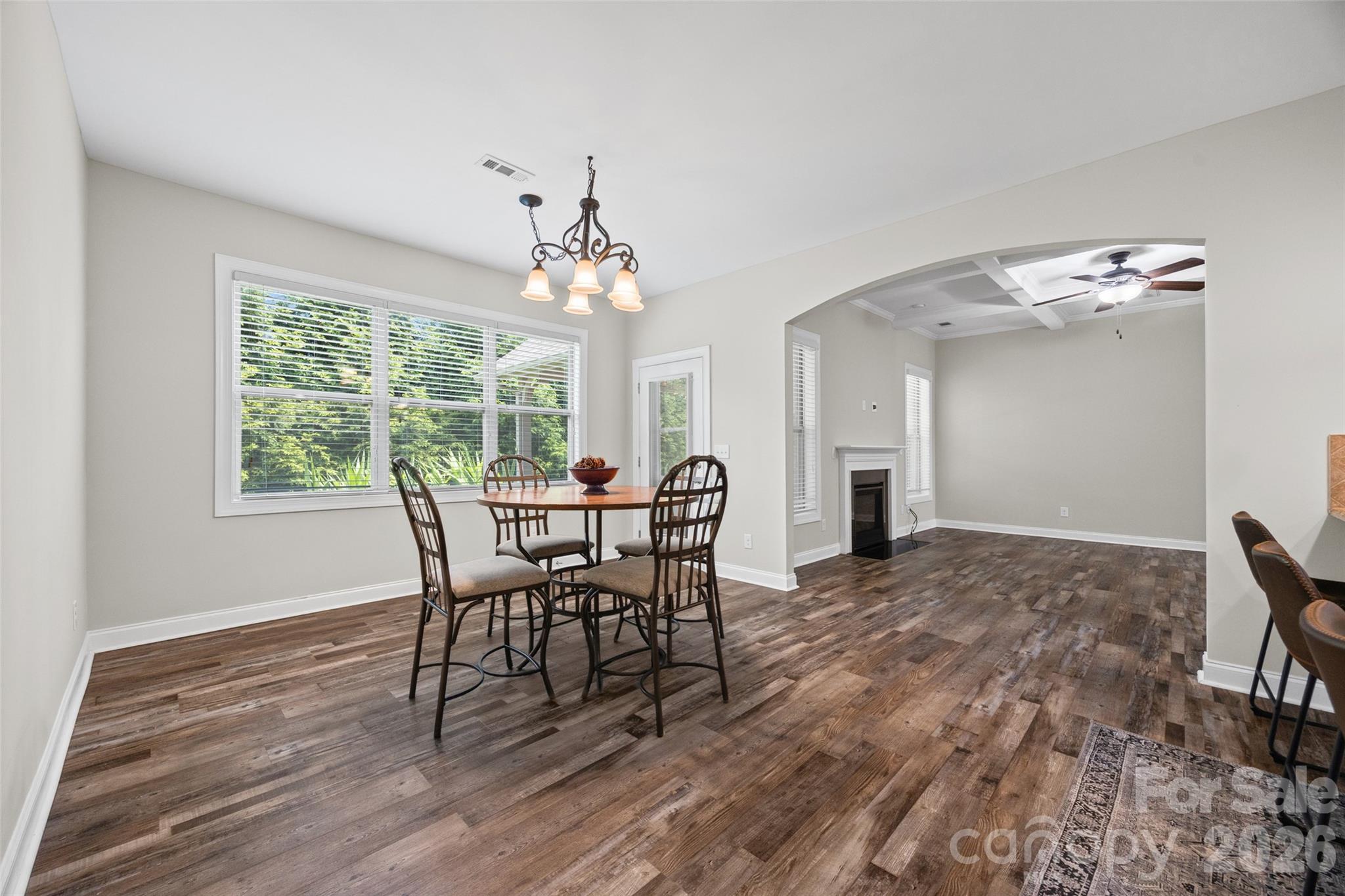 324 Kerrydale Court Unit: 106