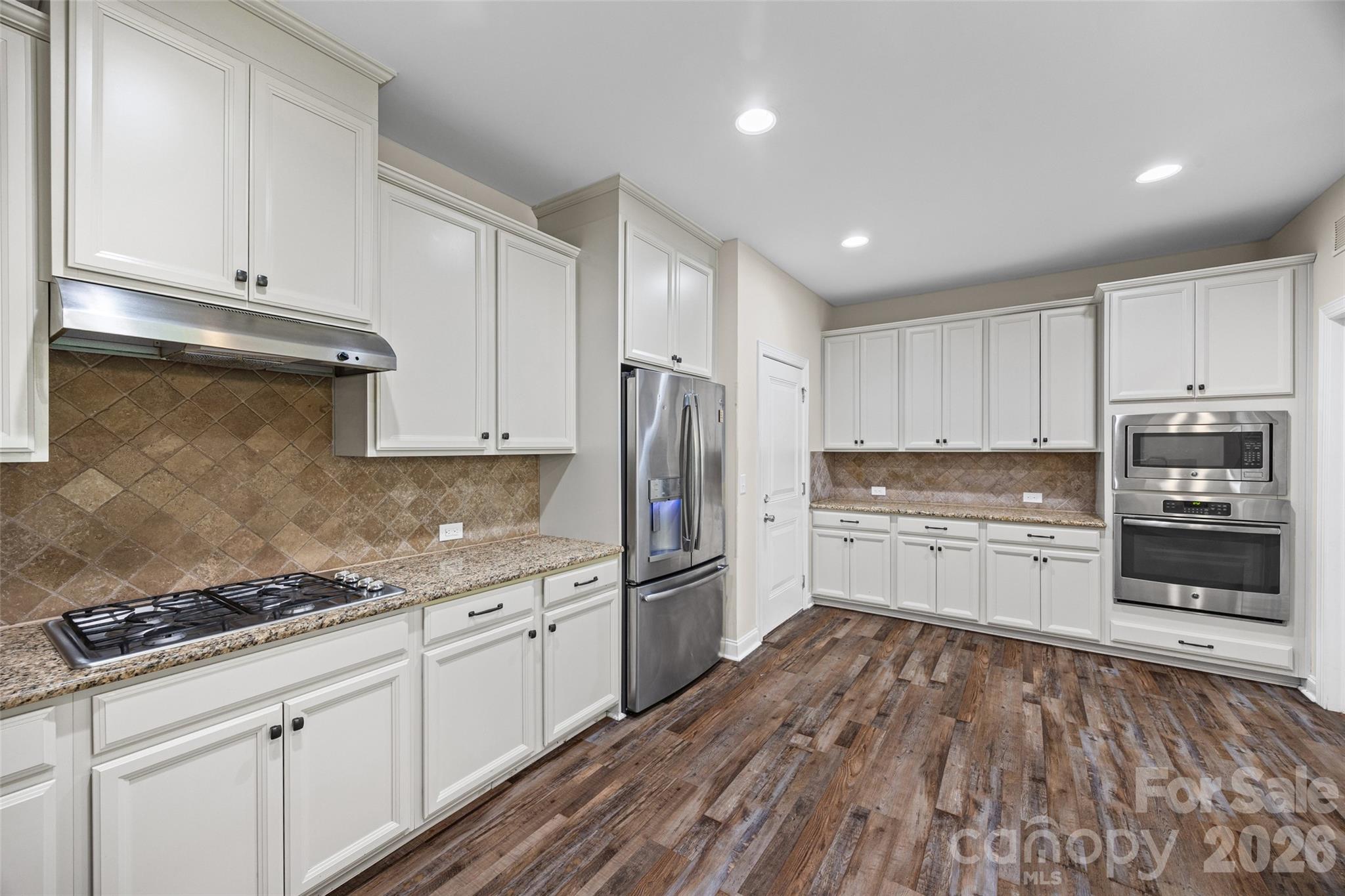 324 Kerrydale Court Unit: 106