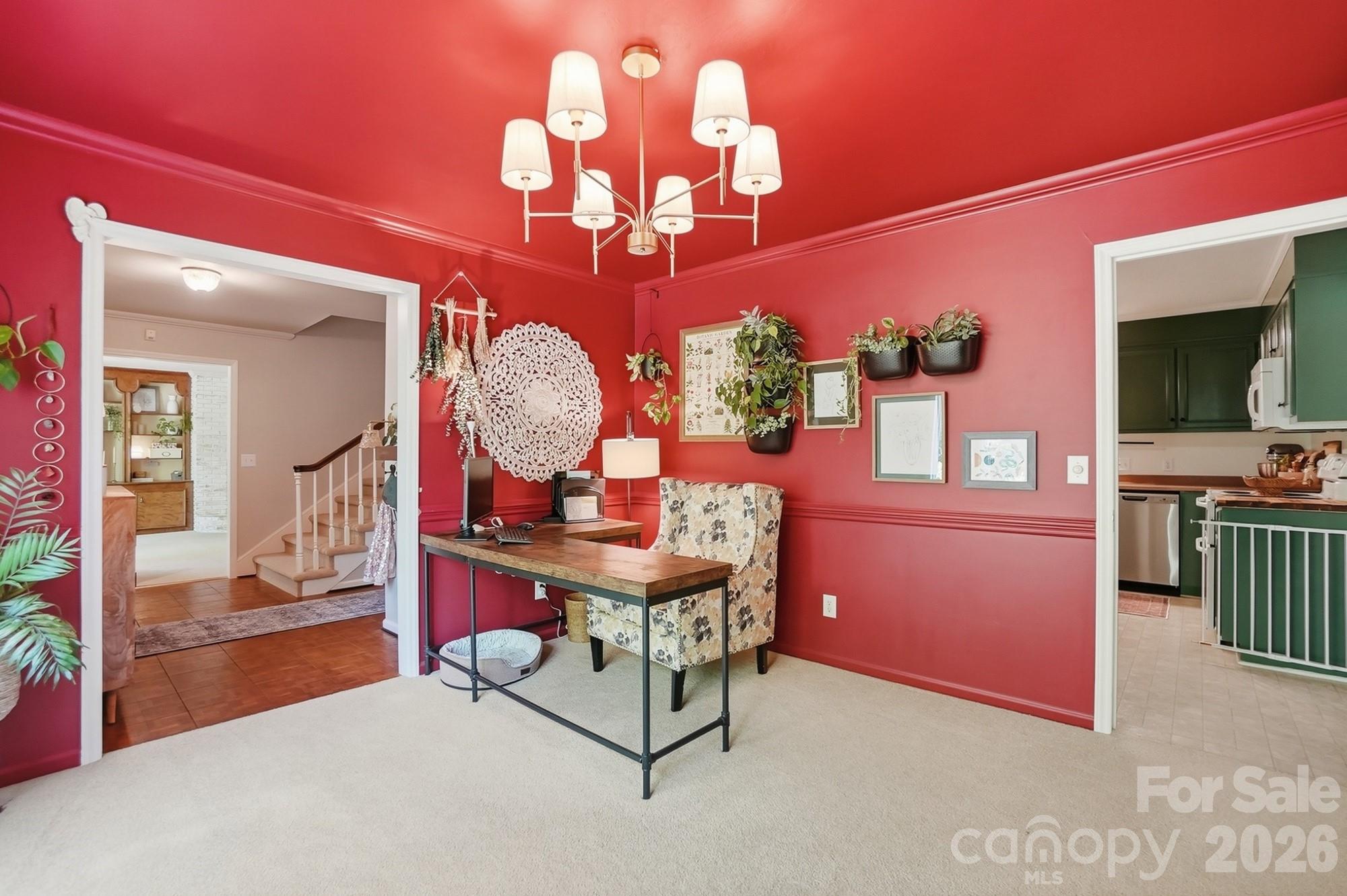 2516 Fairfax Drive