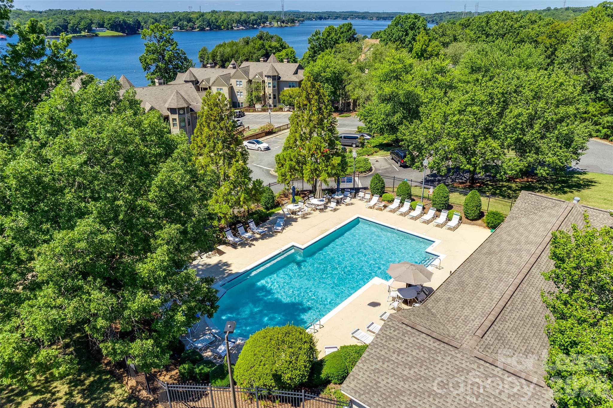 13822 Queens Harbor Road