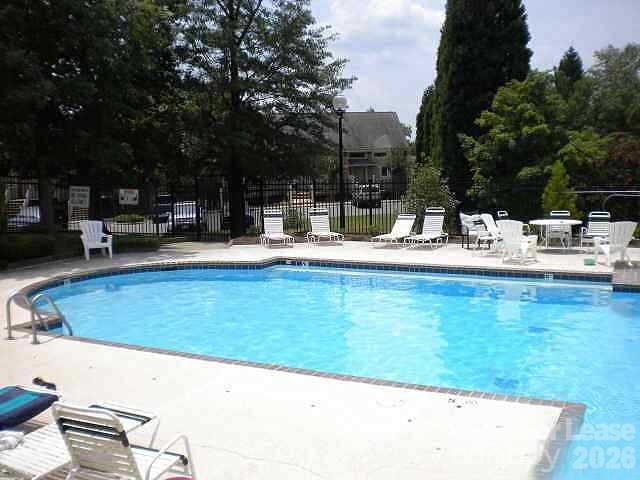 13822 Queens Harbor Road