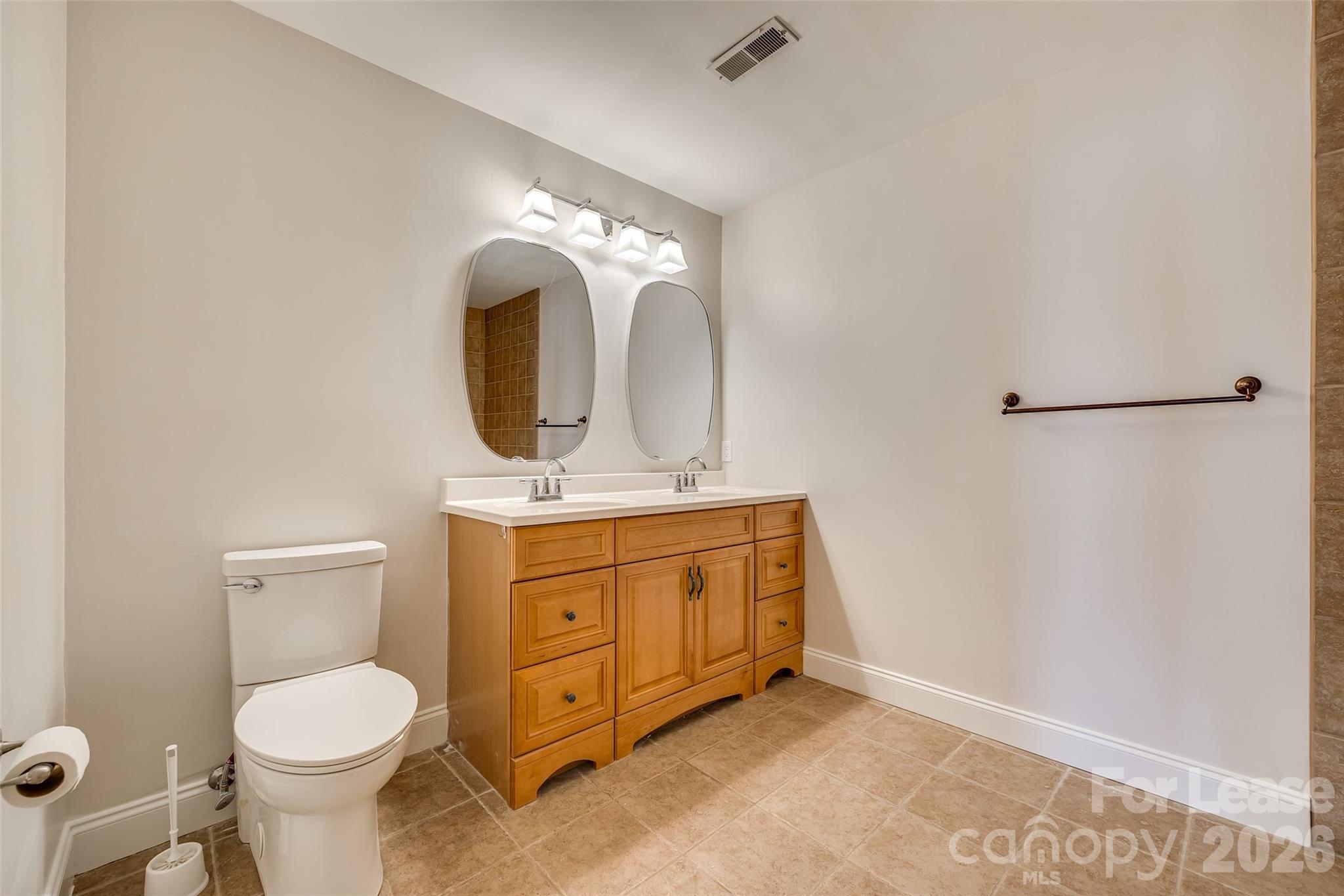 13822 Queens Harbor Road