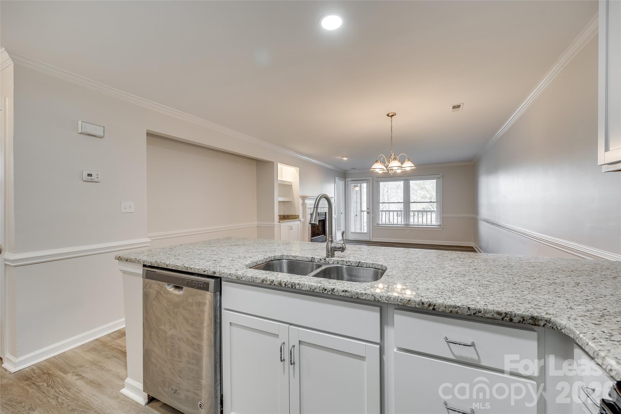 13822 Queens Harbor Road