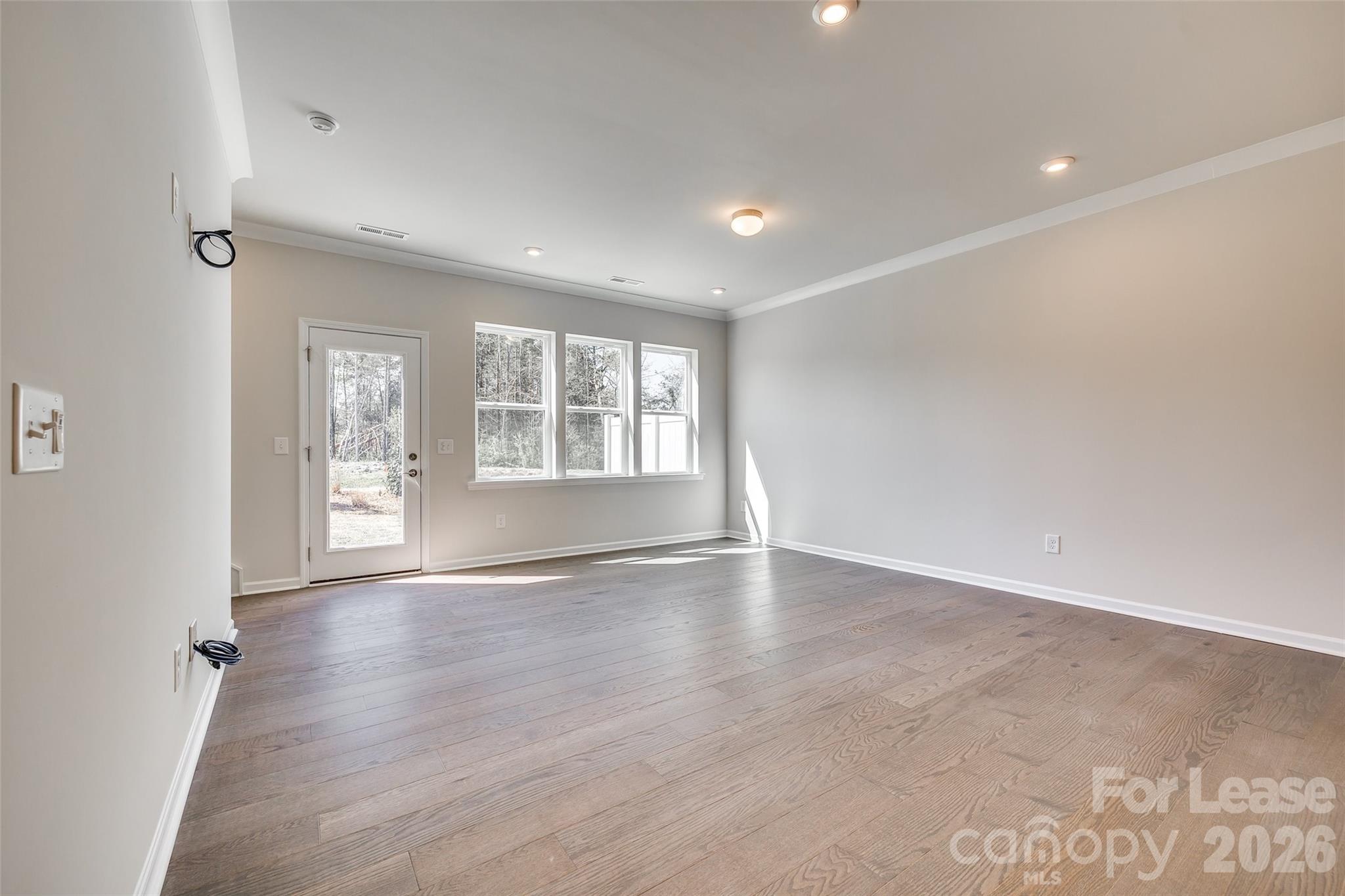 229 Brooks Springs Drive Unit: 34