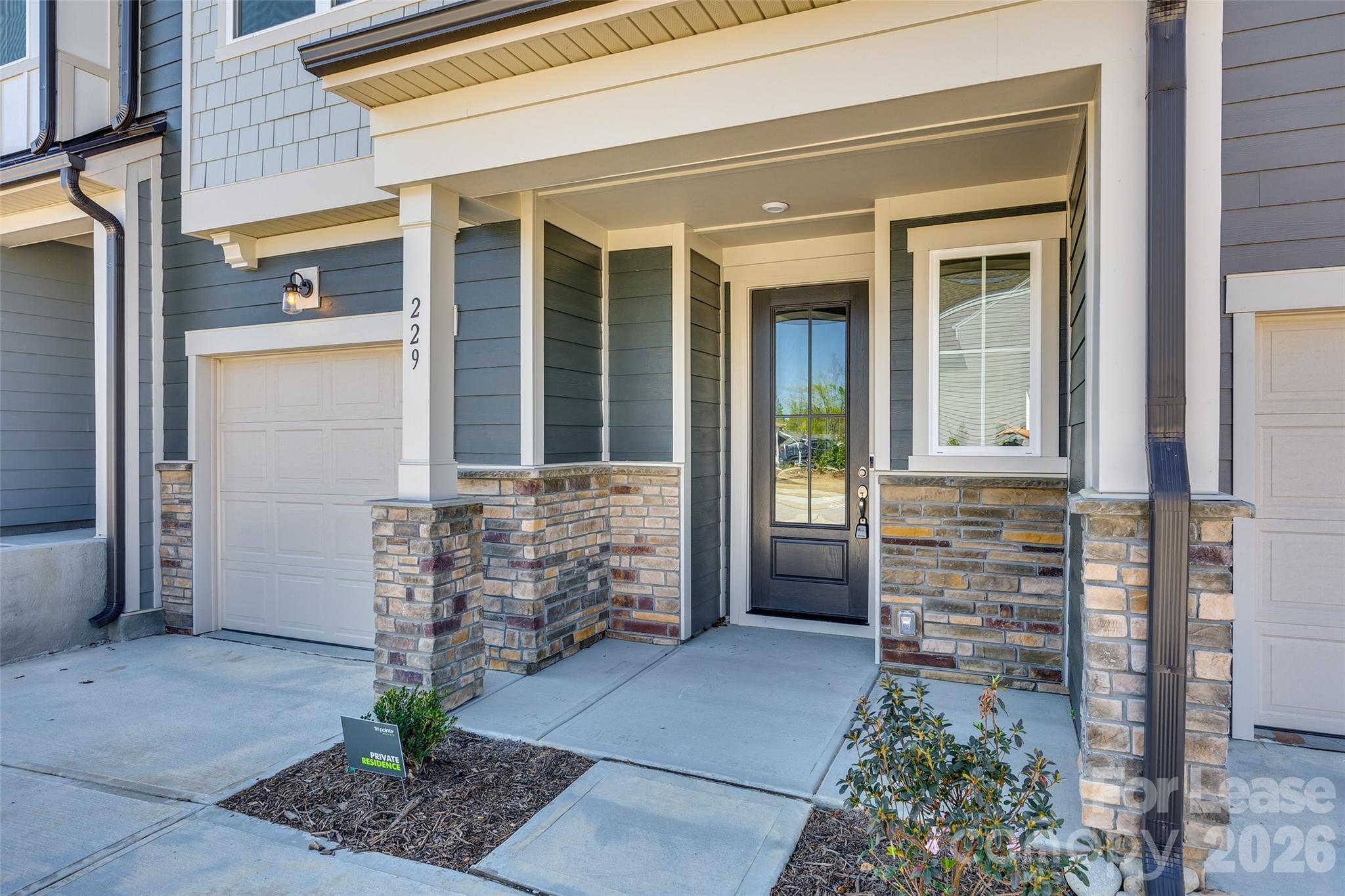 229 Brooks Springs Drive Unit: 34