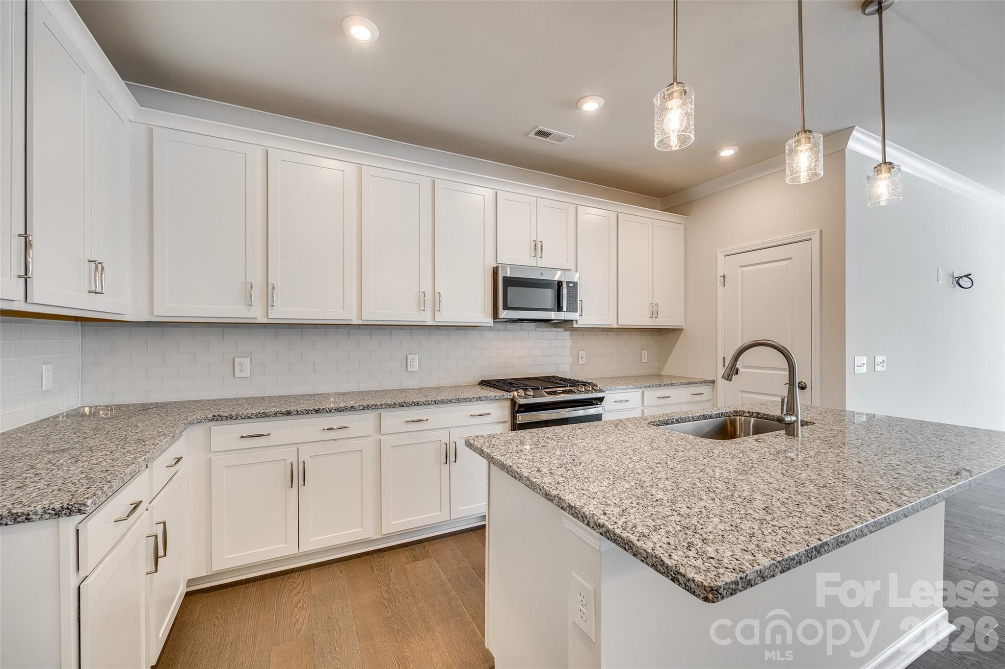 229 Brooks Springs Drive Unit: 34