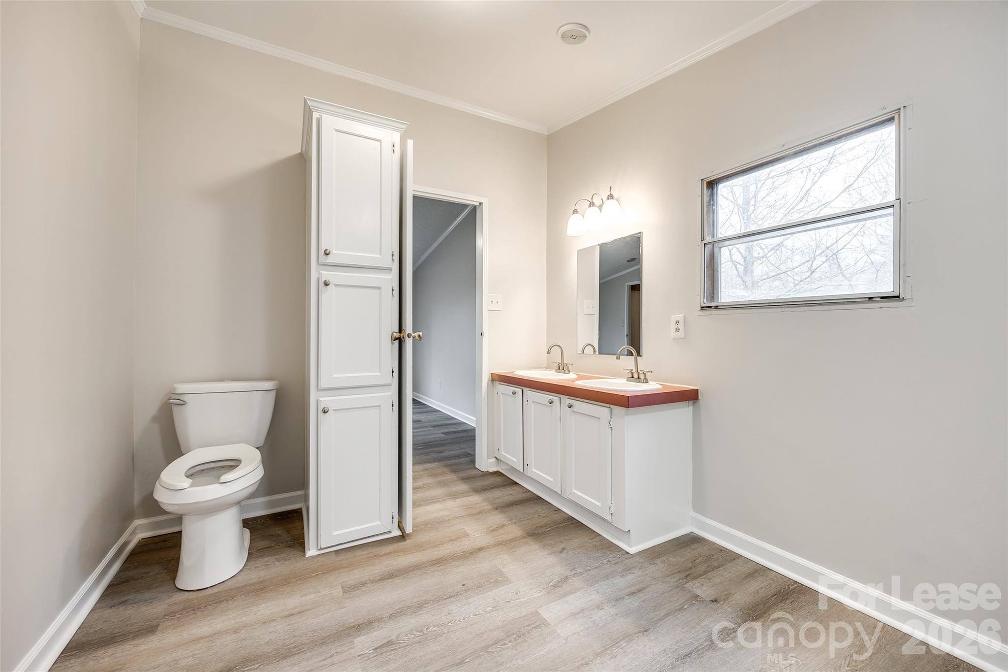 128 Summerglen Drive