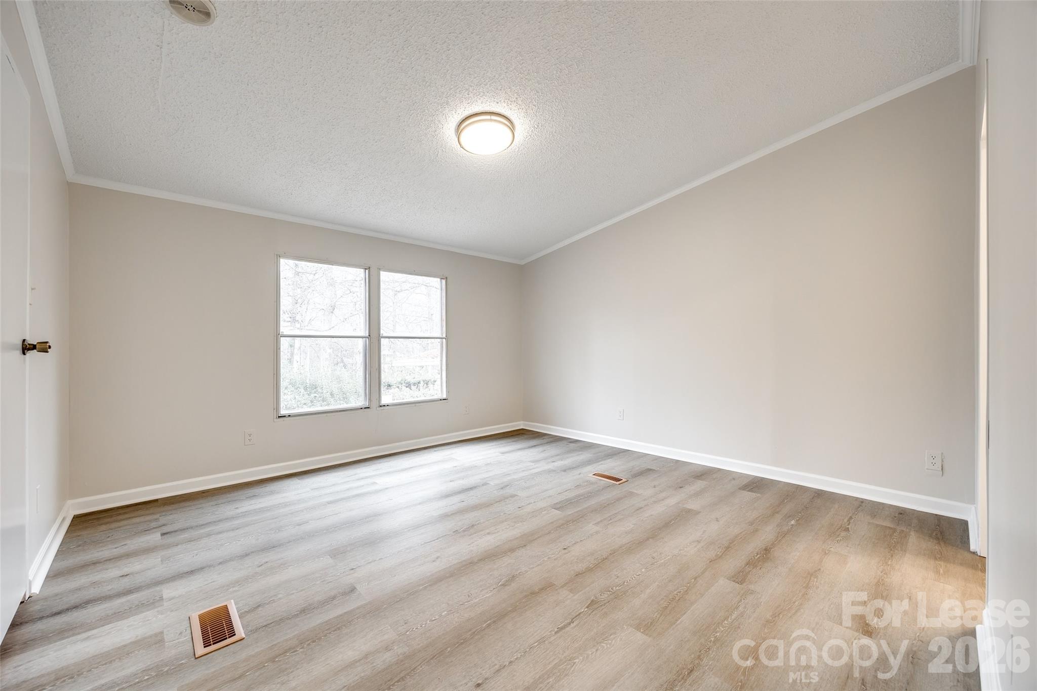 128 Summerglen Drive