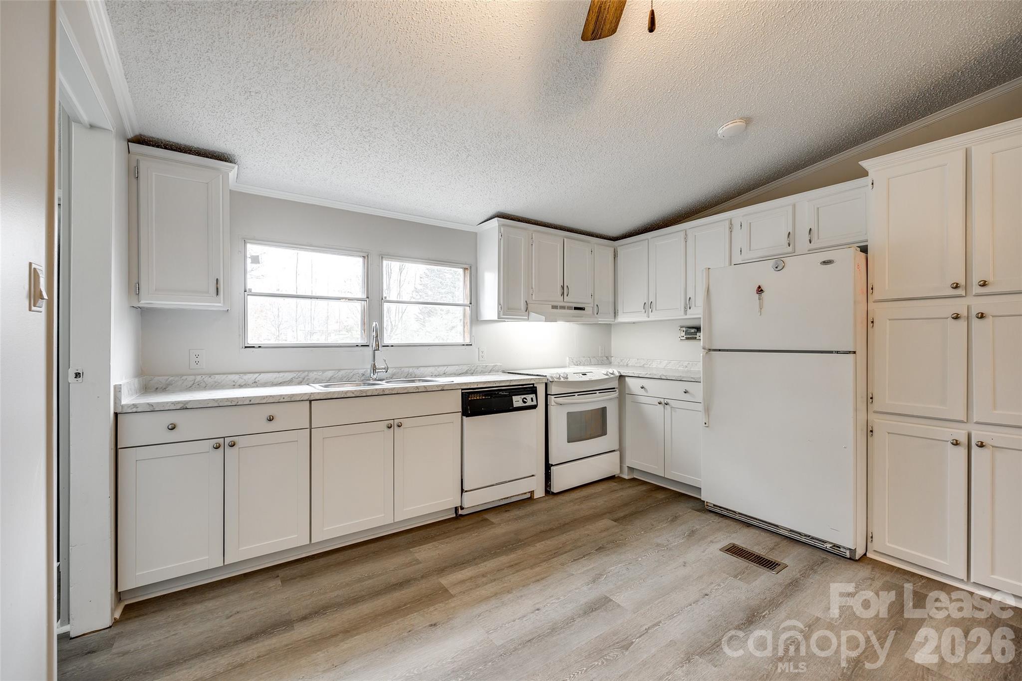 128 Summerglen Drive