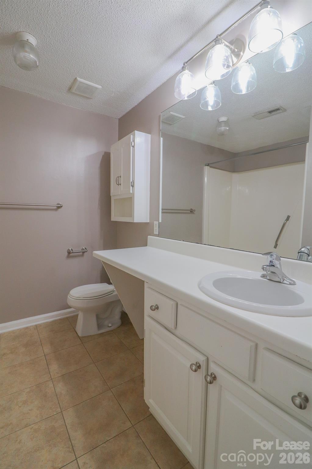 1645 Cedarview Court