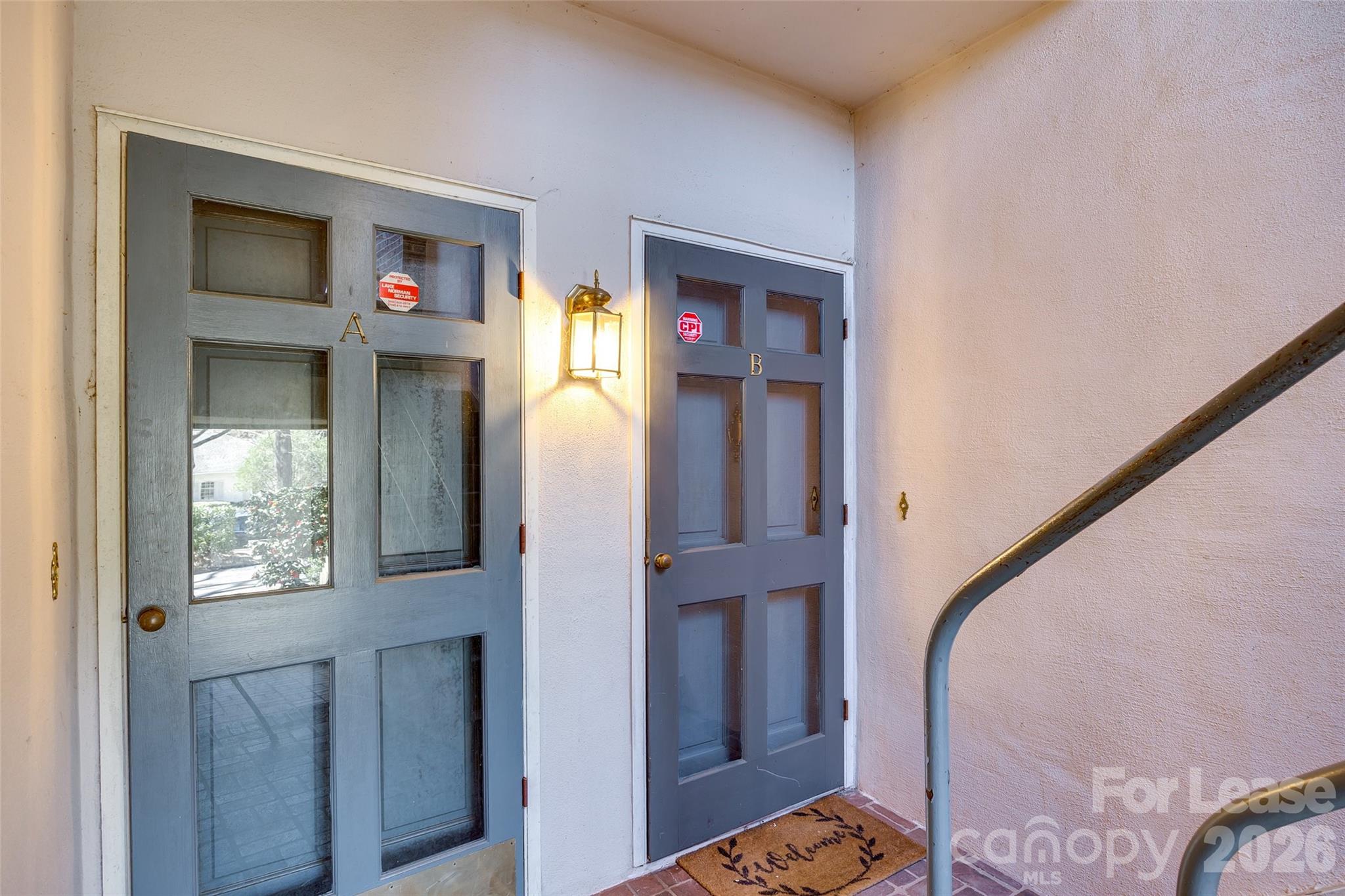 2220 Roswell Avenue