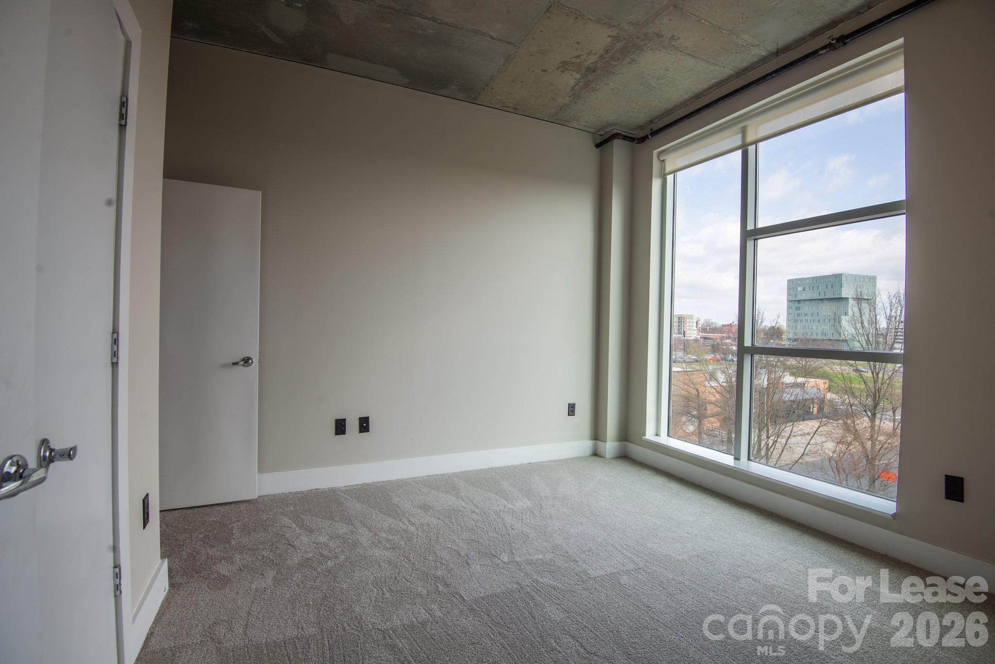 505 E 6th Street Unit: 504