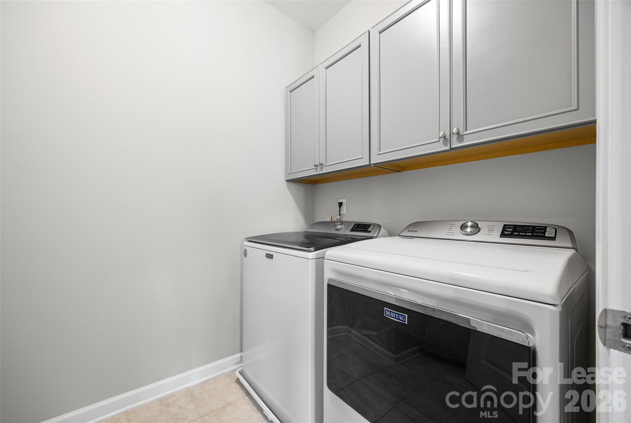 414 Sandbar Point