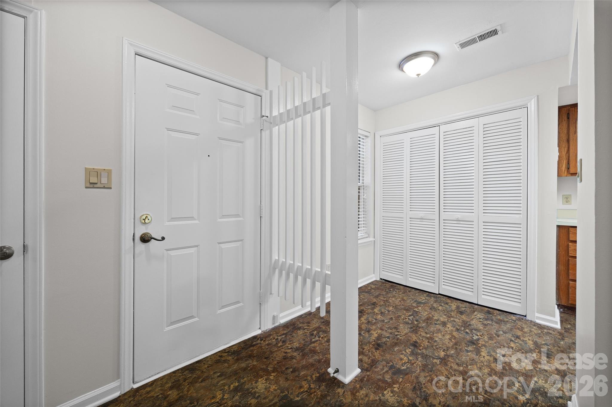 2920 Iron Gate Lane