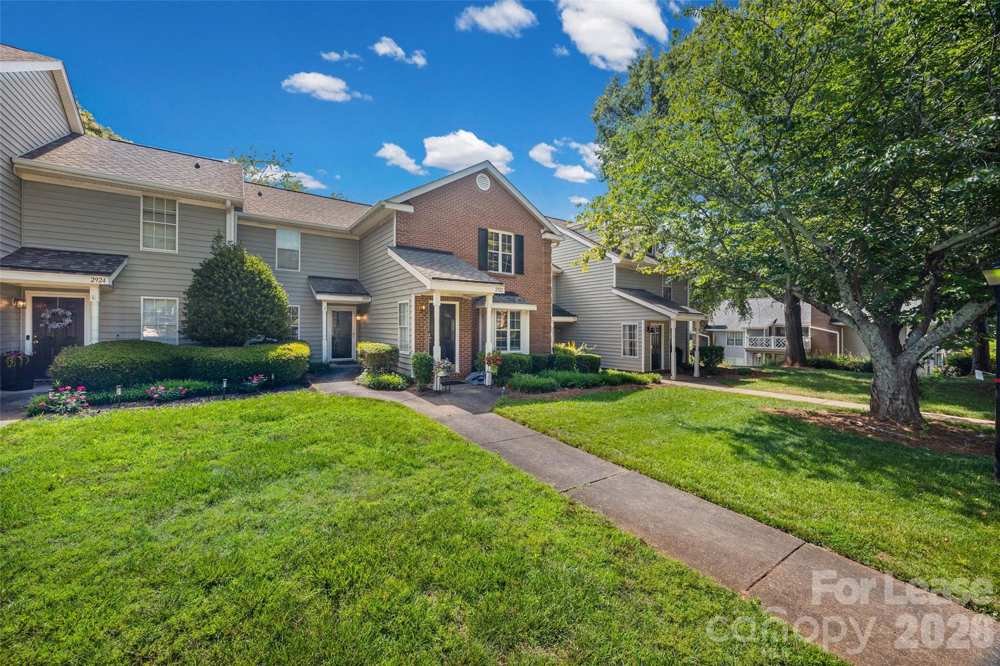 2920 Iron Gate Lane