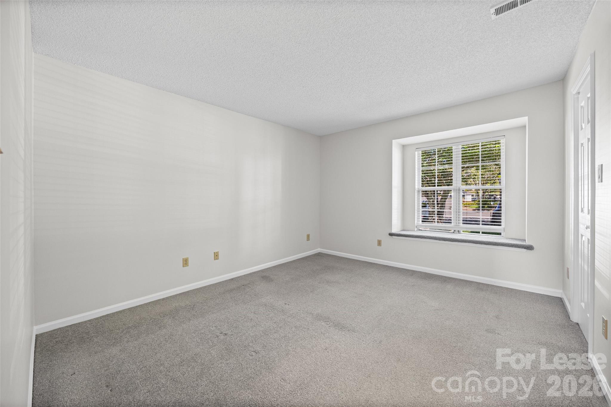 2920 Iron Gate Lane