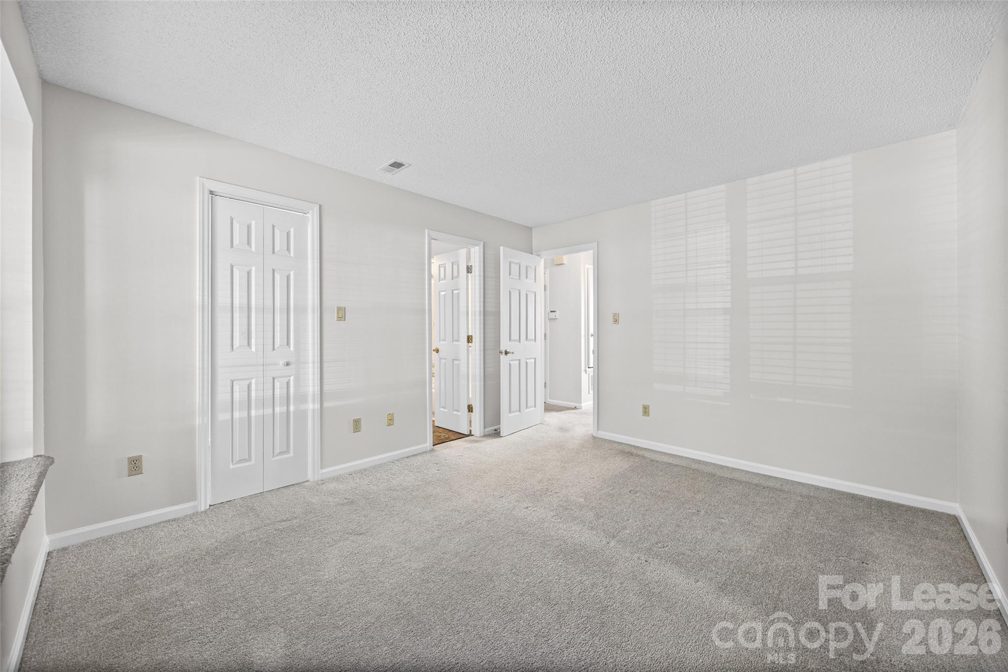 2920 Iron Gate Lane
