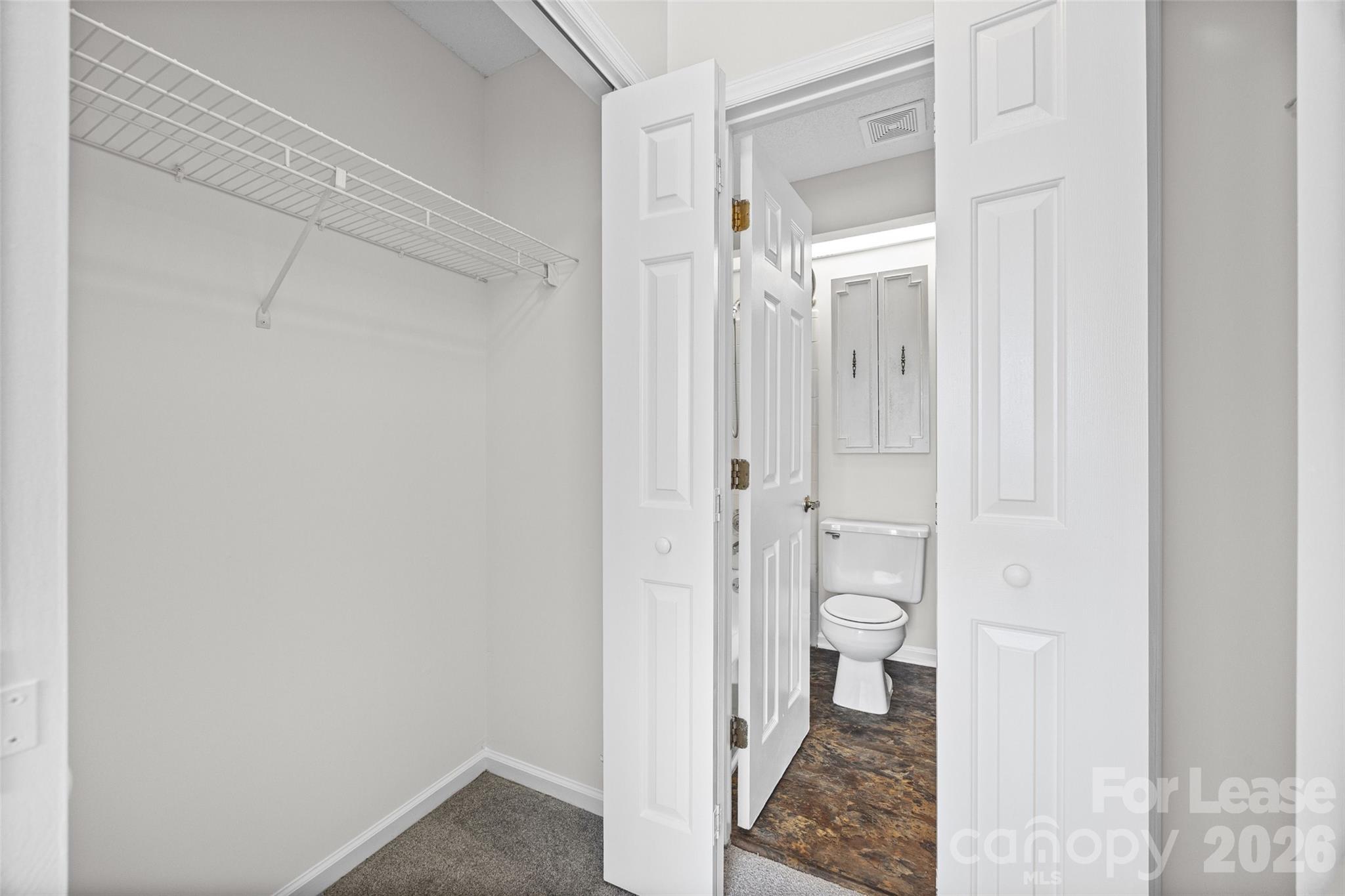 2920 Iron Gate Lane