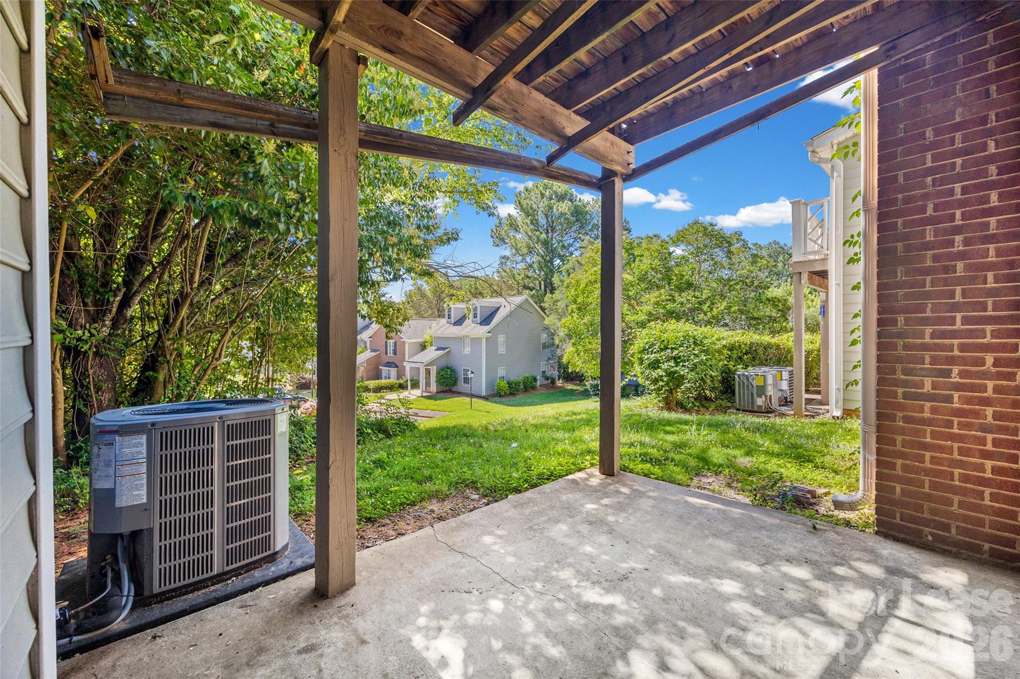 2920 Iron Gate Lane
