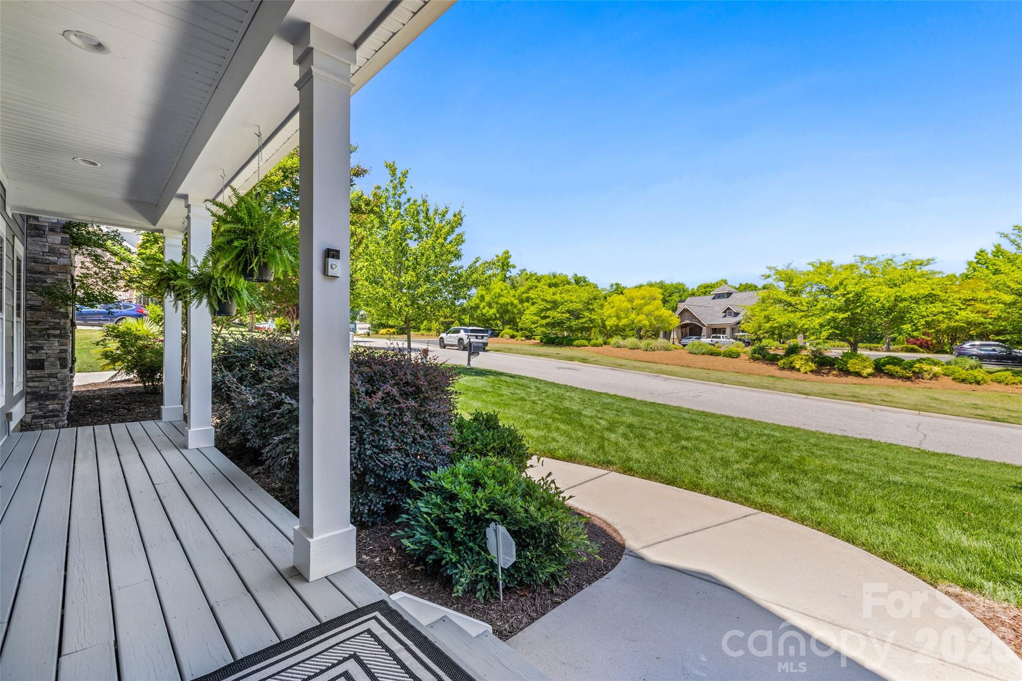 3522 Aqua Point Drive