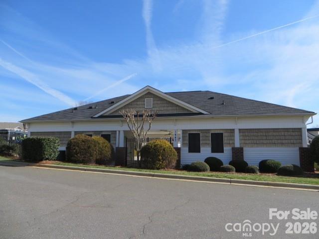 2081 Shady Pond Drive