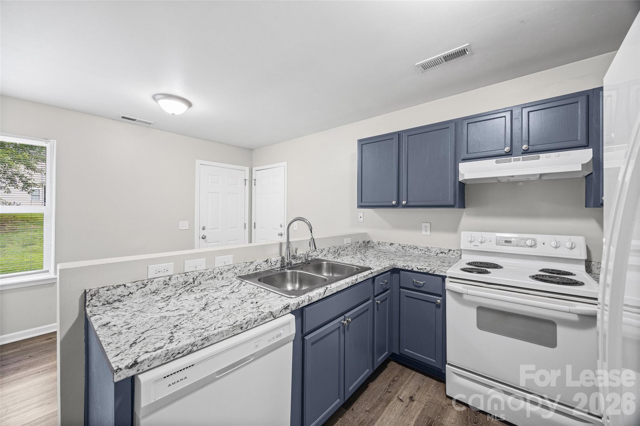 5194 Brooktree Drive