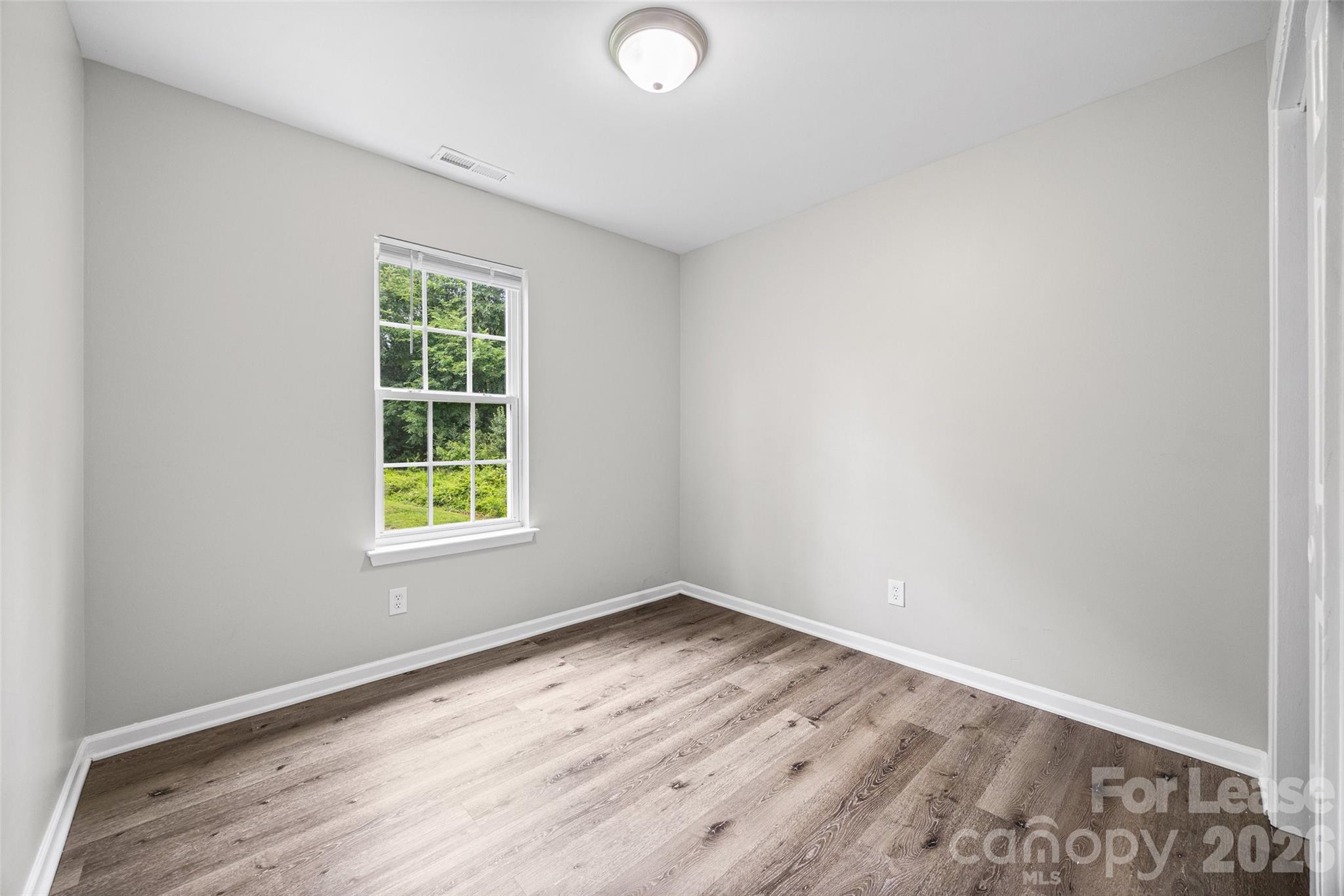 5194 Brooktree Drive