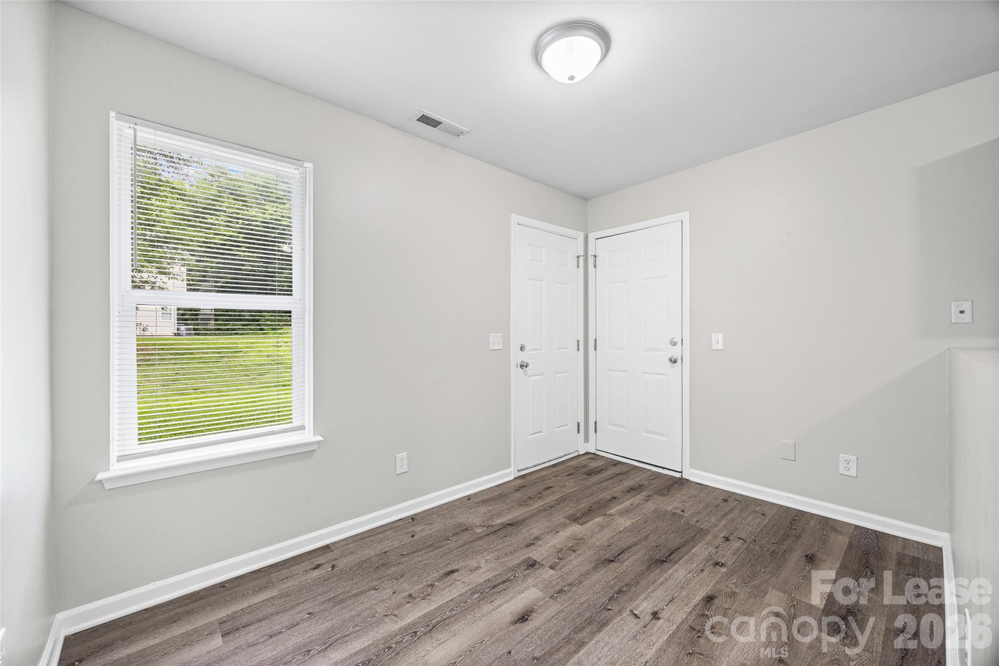 5194 Brooktree Drive