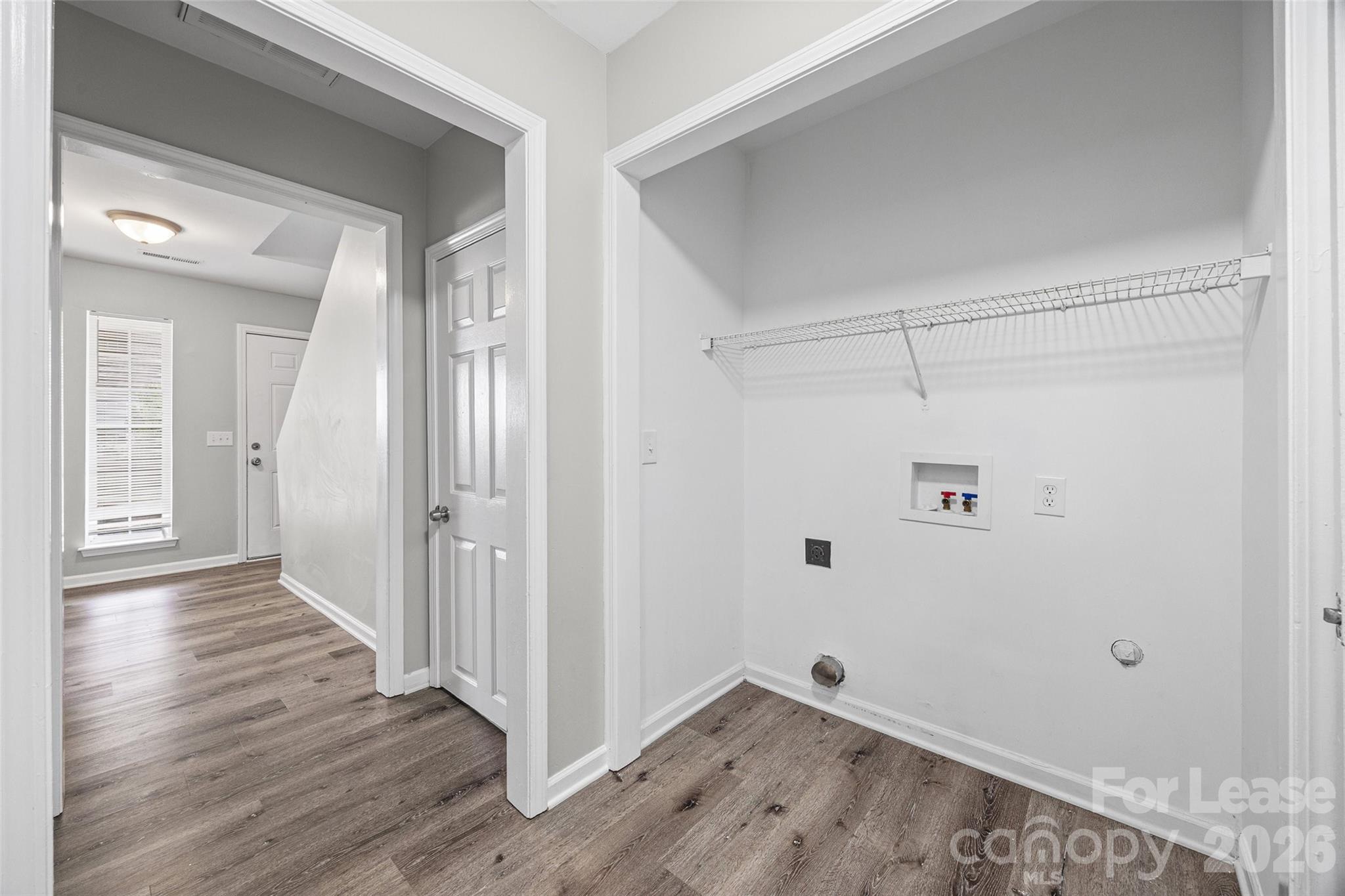 5194 Brooktree Drive