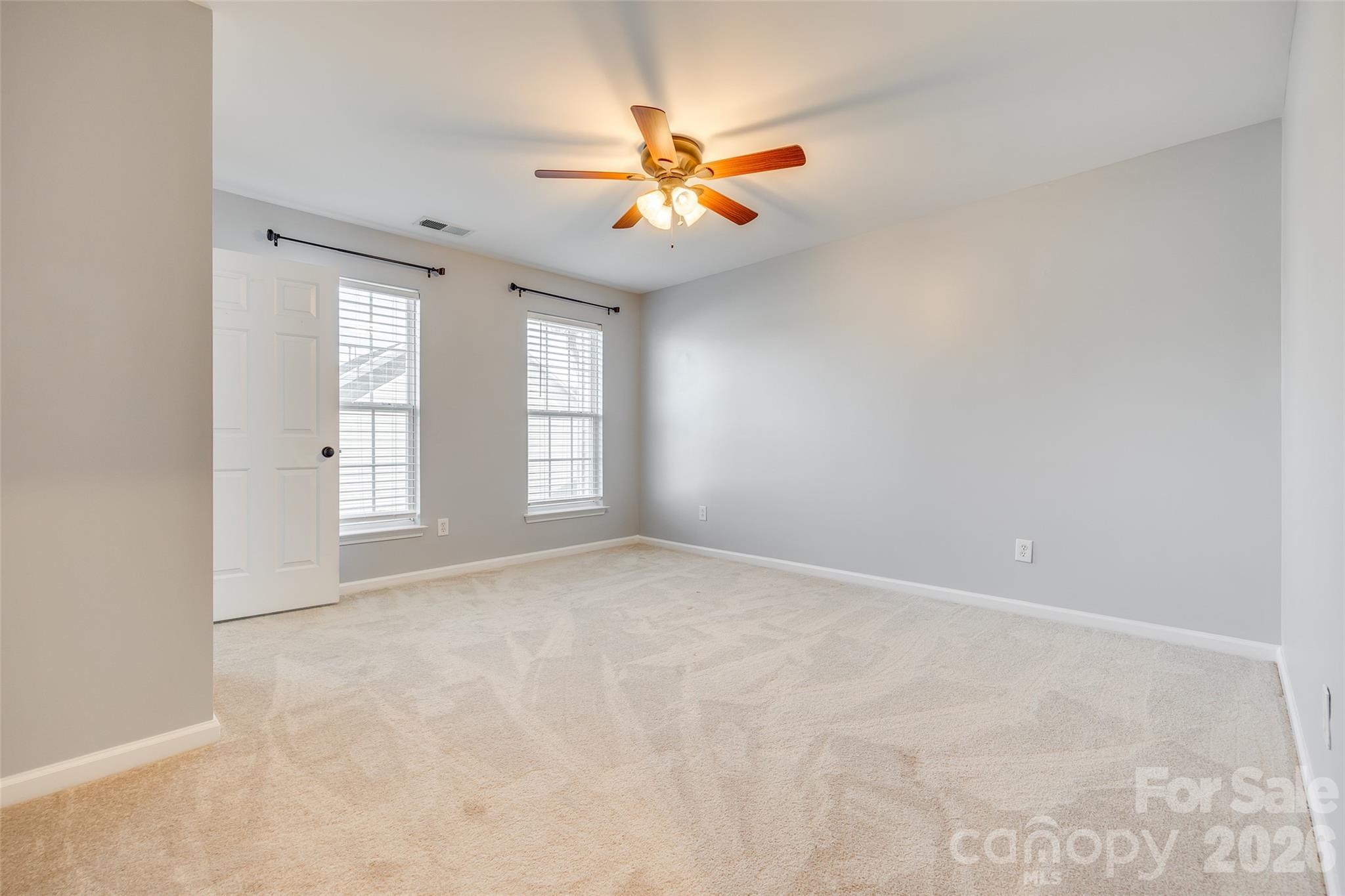618 Bayou Circle