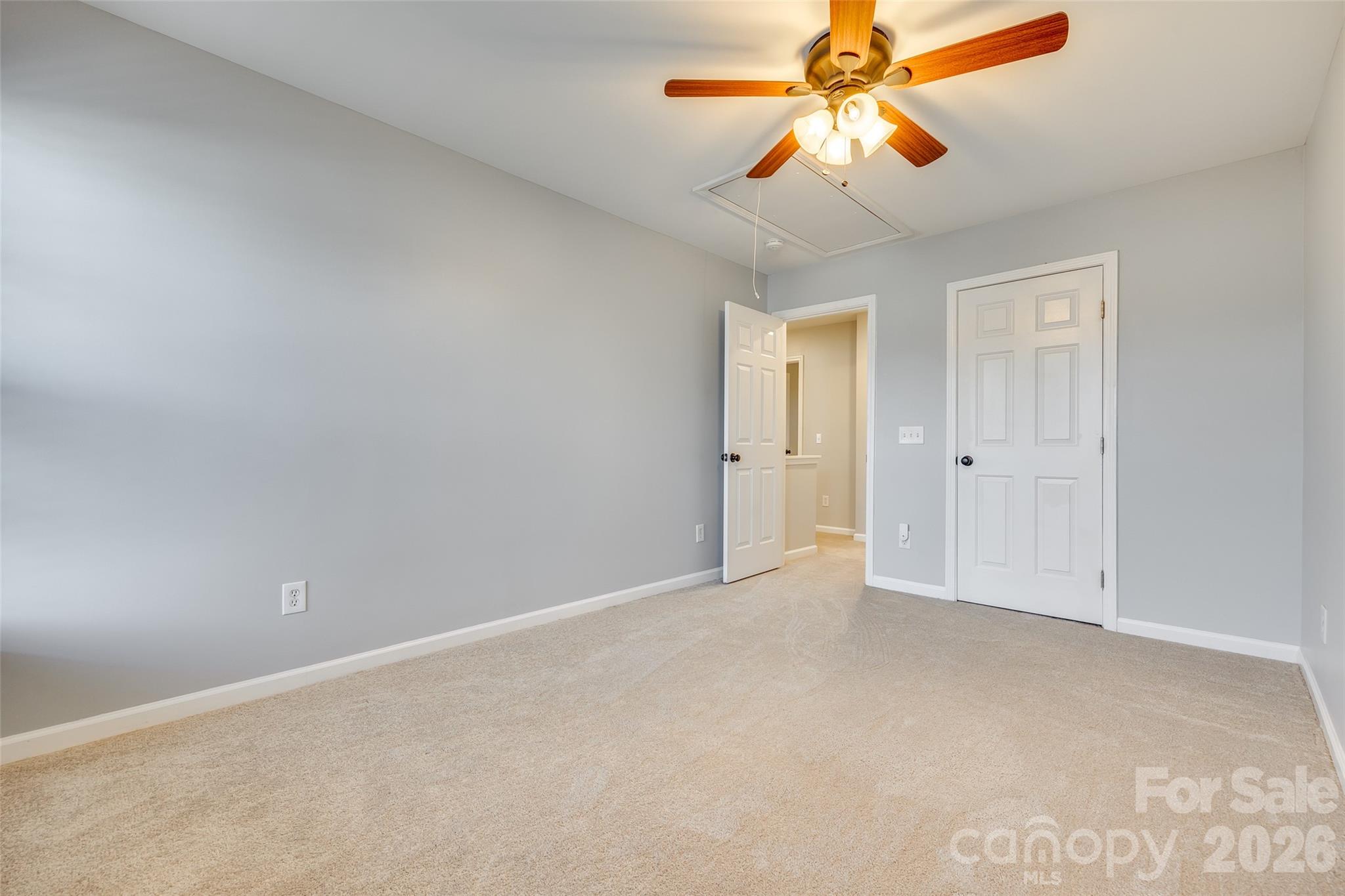 618 Bayou Circle