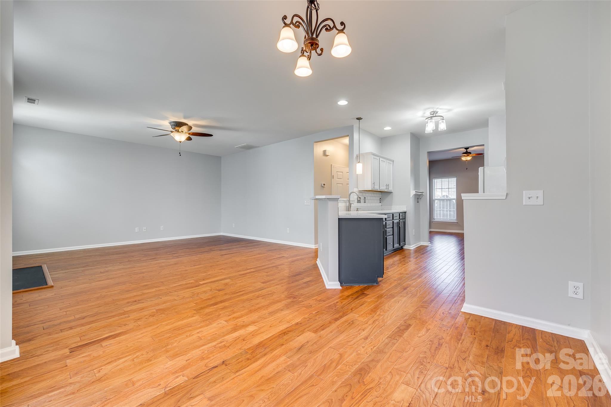 618 Bayou Circle
